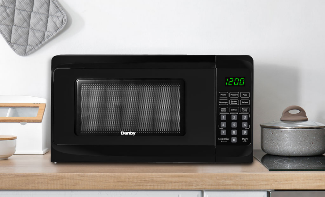 Danby Dbmw0720Abd .7 Cf Countertop Microwave Touchpad