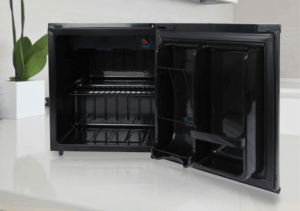 Danby Dcr016A1Bbsl 1.6 Cu. Ft. Compact Fridge In Black