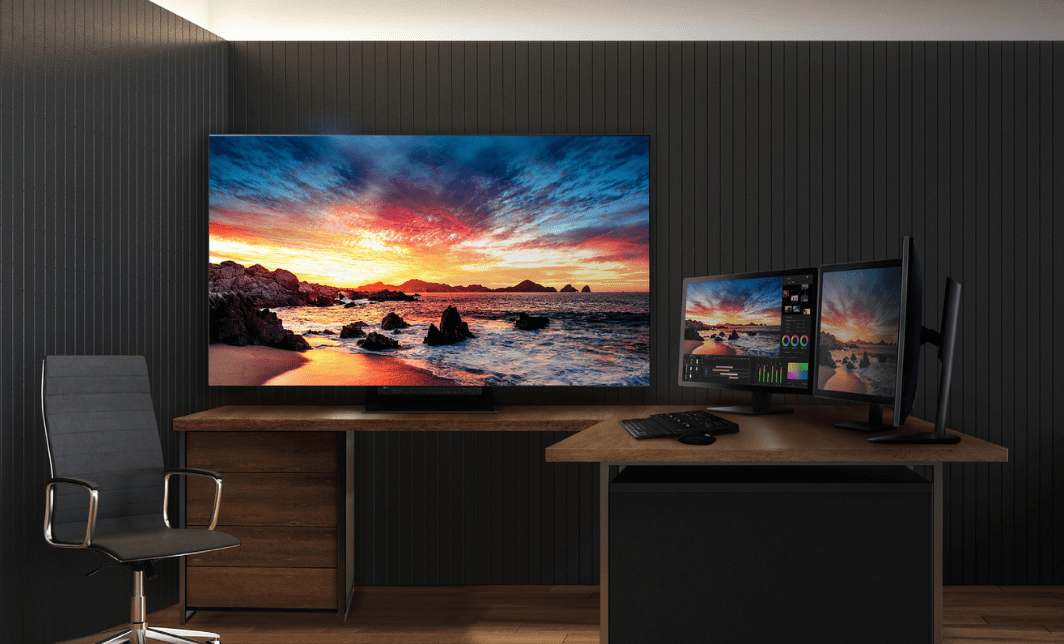 Lg 65Ep5G-B 65 Inch Uhd Ultrafine™ Pro Display