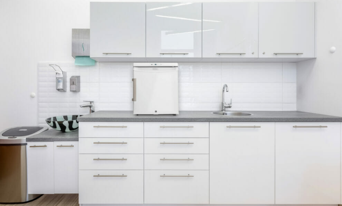 Danby Dh016A1W 1.6 Cf Medical Refrigerator Digitatemp