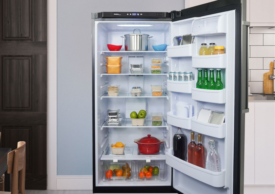 Danby Dar170A3Wdd Designer 17.0 Cu. Ft. Apartment Size Fridge